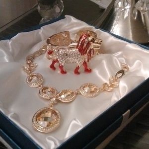 Stainless Steel Magnetic Lion Bracelet with free necklace